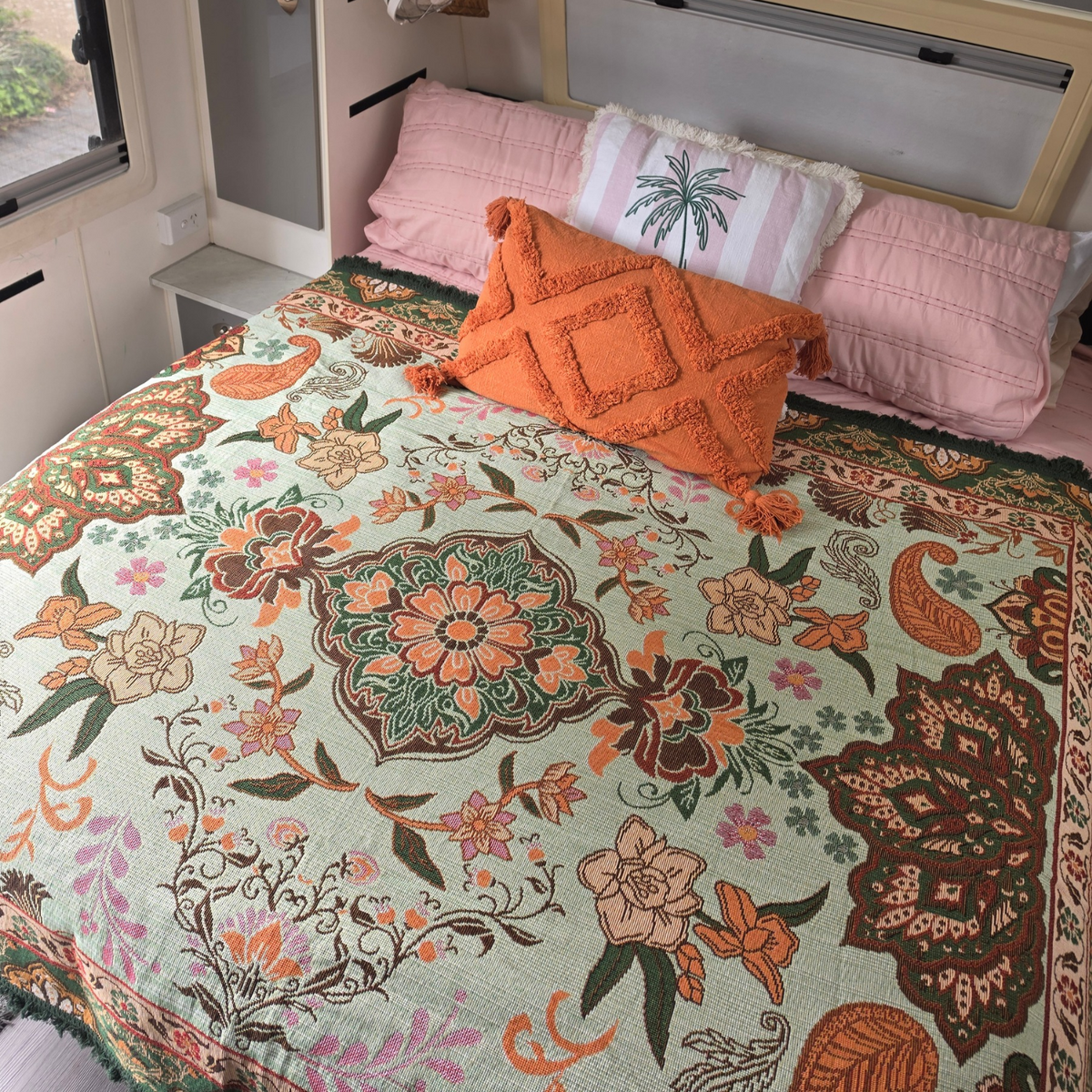 Willow Woven Travel Throw Rug