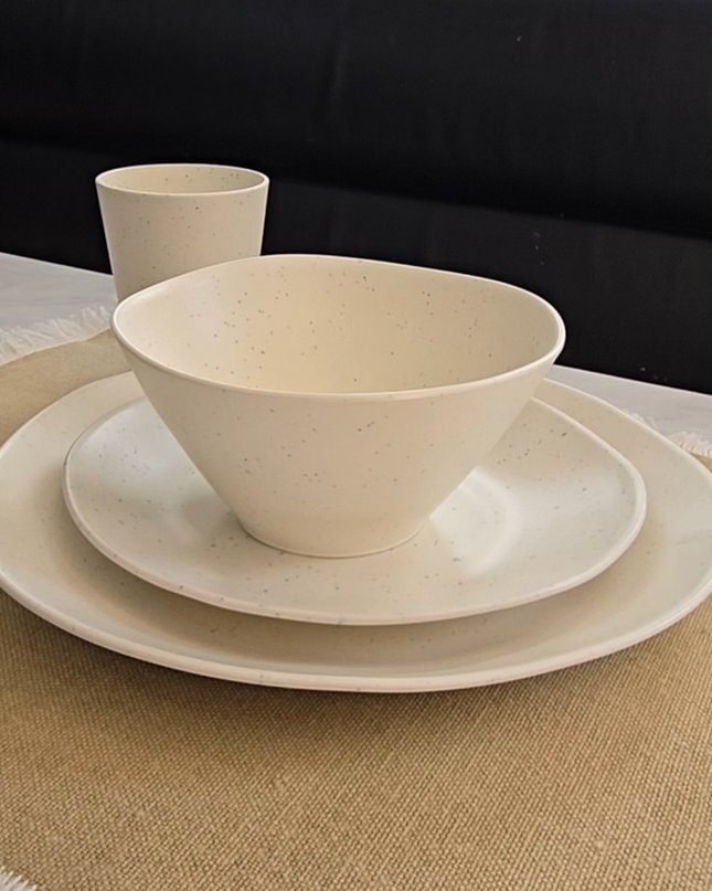 Caravan dinnerware - Speckled White