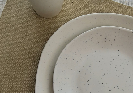 Caravan dinnerware - Speckled White